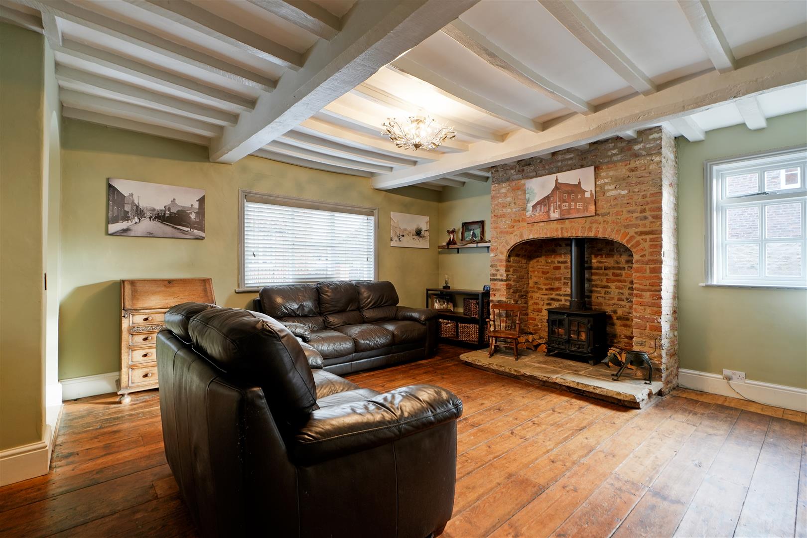 House for Sale High Street, BurtonUponStather